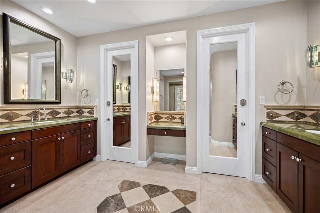 Covenant Hills Custom Homes (COVC) - Residential