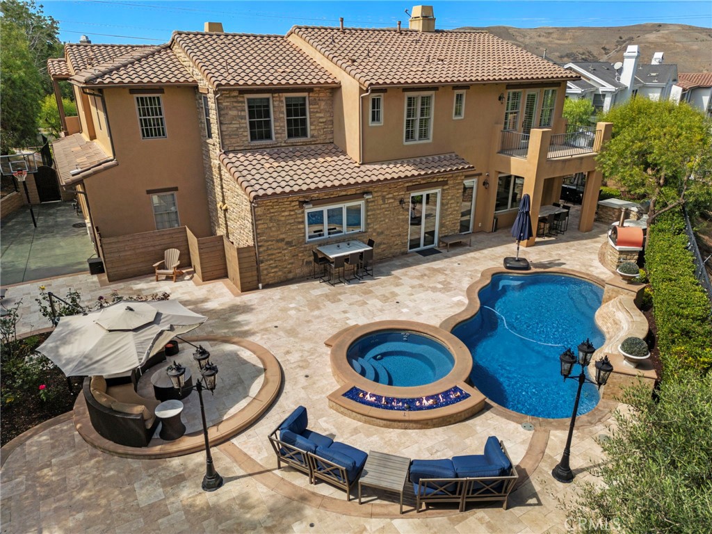 Covenant Hills Custom Homes (COVC) - Residential