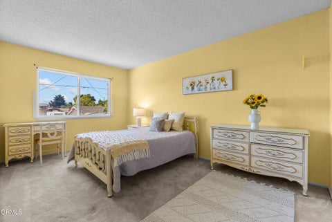 Tiny photo for 207 Gorrion Avenue, Ventura, CA 93004 (MLS # V1-38581)