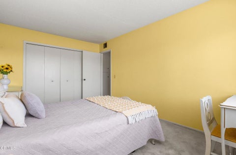 Tiny photo for 207 Gorrion Avenue, Ventura, CA 93004 (MLS # V1-38581)