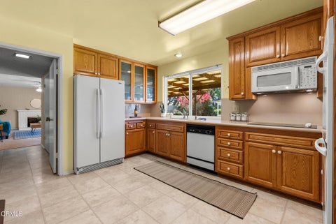 Tiny photo for 207 Gorrion Avenue, Ventura, CA 93004 (MLS # V1-38581)