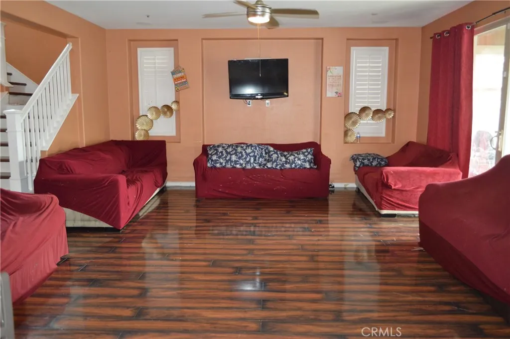 Lake Elsinore, California 92532, United States, 5 Bedrooms Bedrooms, ,5 BathroomsBathrooms,Residential,Active,237121