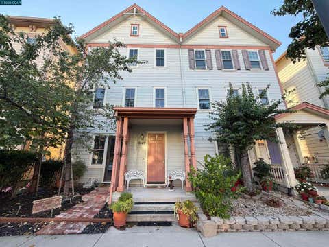 Photo of 2147 Tsushima St ST, Hercules, CA 94547 (MLS # 41143899)