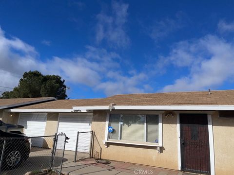 Photo of 16503 Smoke Tree St, Hesperia, CA 92345 (MLS # HD26037482)
