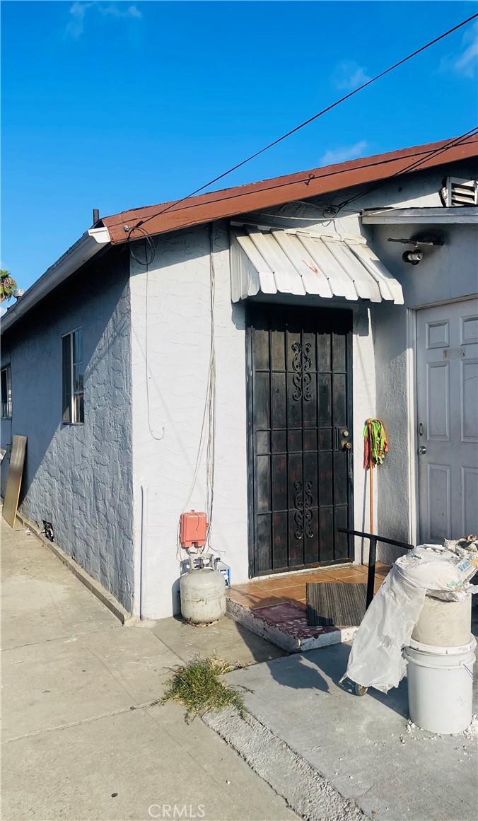 9529 San Juan Avenue