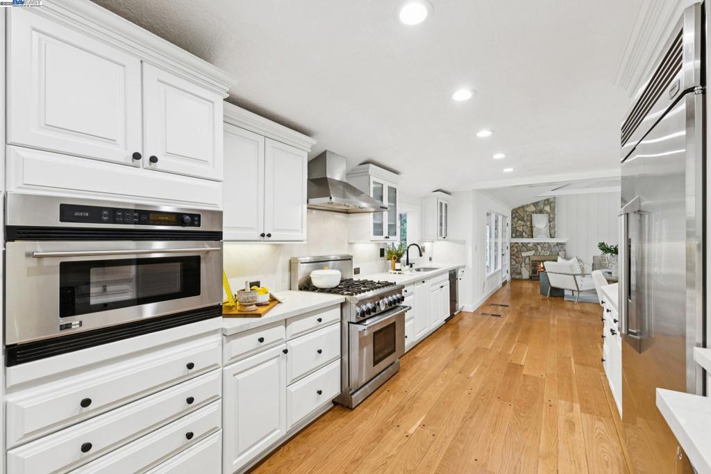 CHERRY LANE - Residential