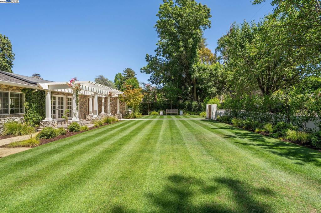 CHERRY LANE - Residential