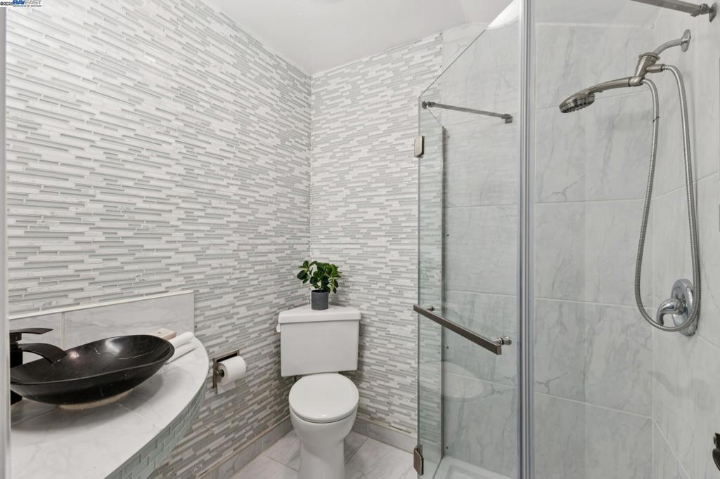 CHERRY LANE - Residential