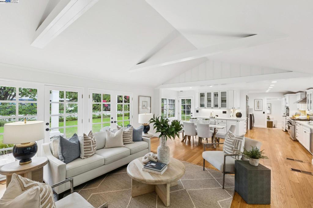 CHERRY LANE - Residential