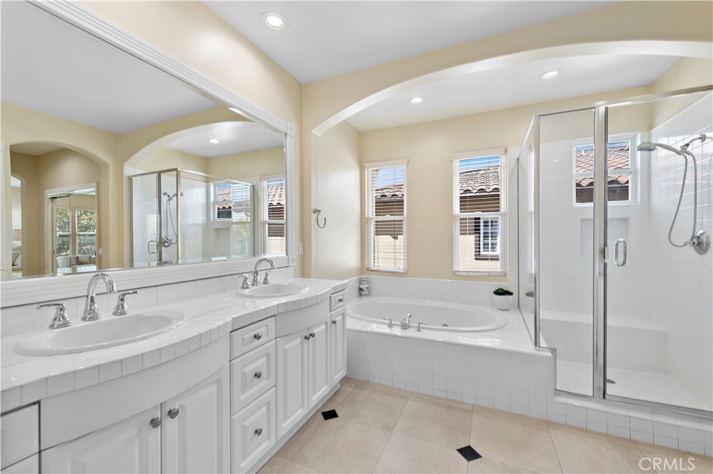 Tesoro Crest (TECT) - Residential Lease