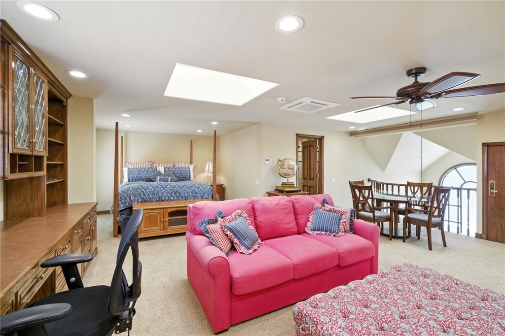 Mandalay Bay 01 - Residential