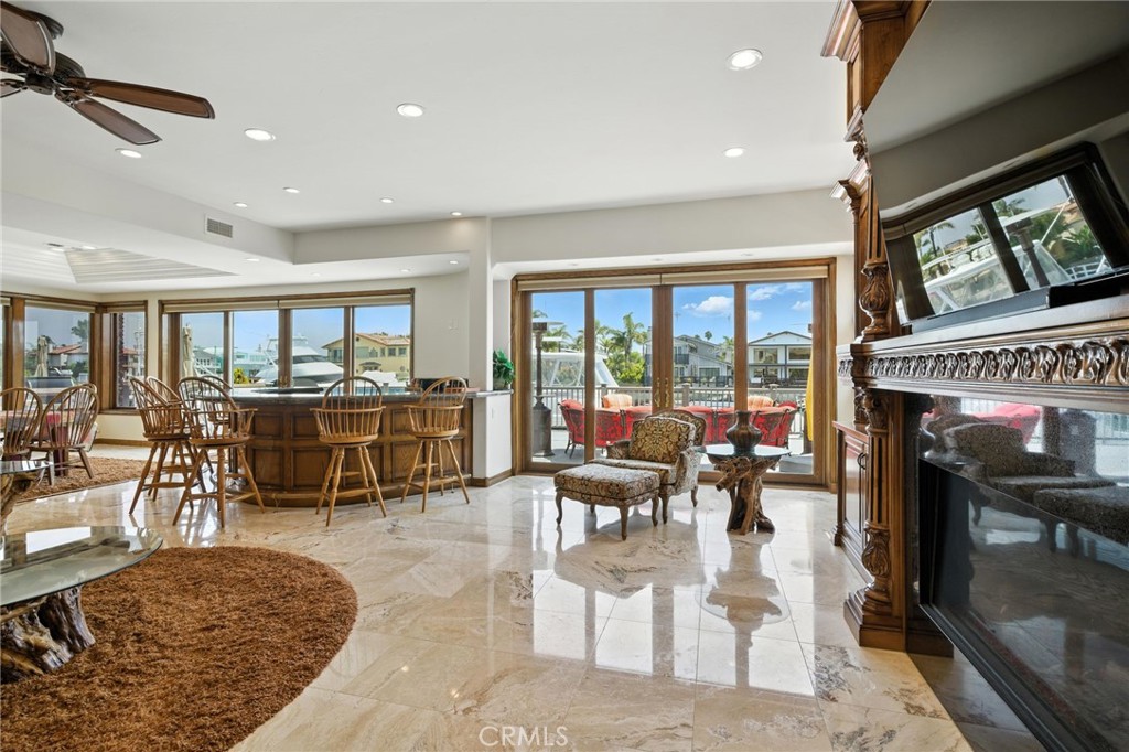 Mandalay Bay 01 - Residential