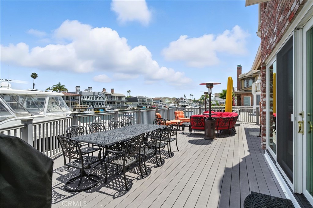 Mandalay Bay 01 - Residential