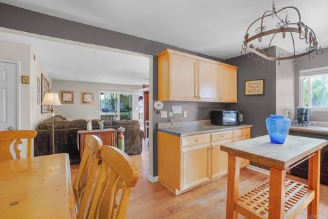 Photo of 2536 White Oak Place #1, Escondido, CA 92027 (MLS # PTP2508116)