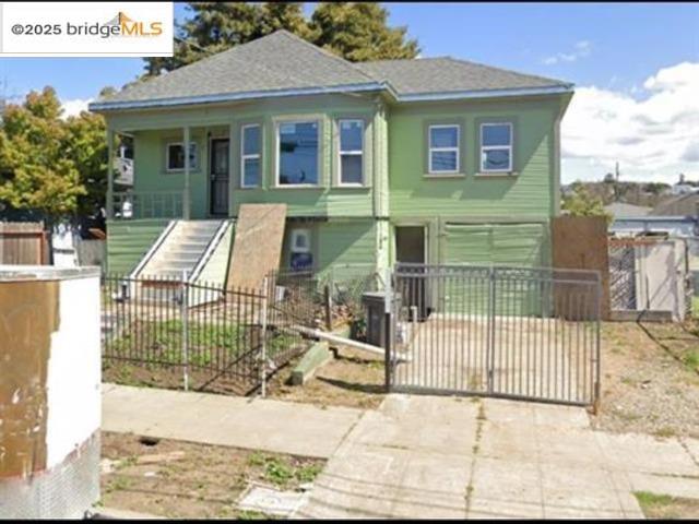 OAKLAND - Residential