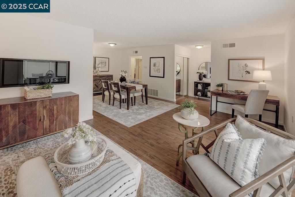 ROSSMOOR - Residential