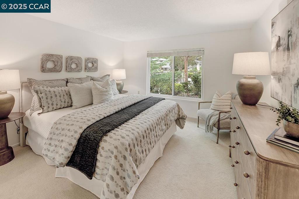 ROSSMOOR - Residential