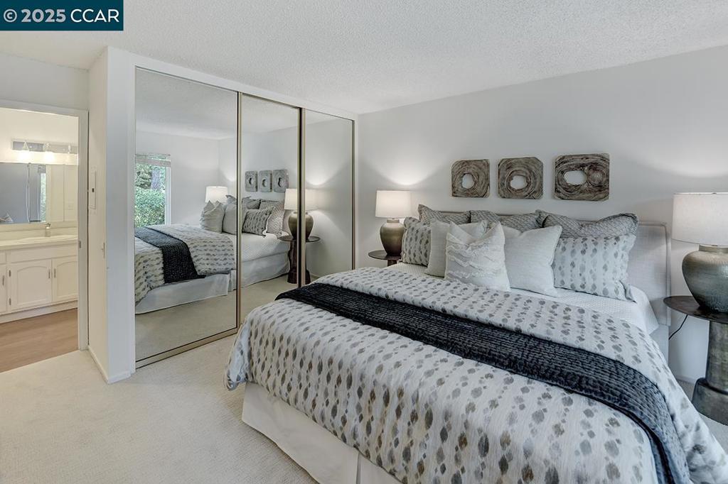 ROSSMOOR - Residential