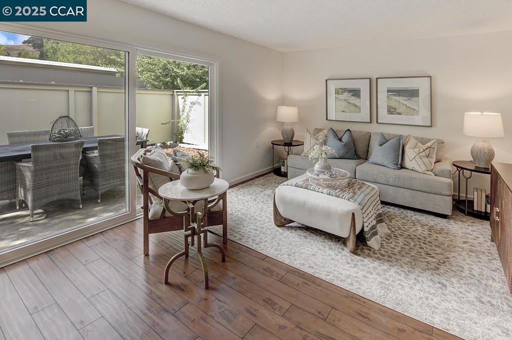 ROSSMOOR - Residential