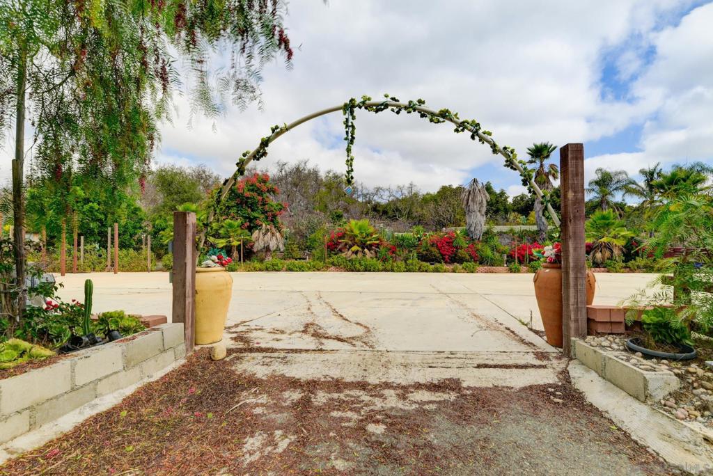 Valley Center - Residential