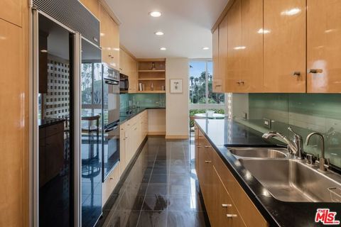 Tiny photo for 515 Ocean Avenue #402N, Santa Monica, CA 90402 (MLS # 26660251)