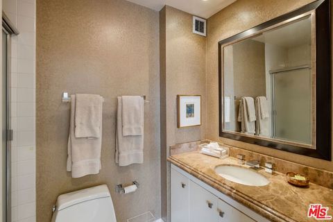 Tiny photo for 515 Ocean Avenue #402N, Santa Monica, CA 90402 (MLS # 26660251)