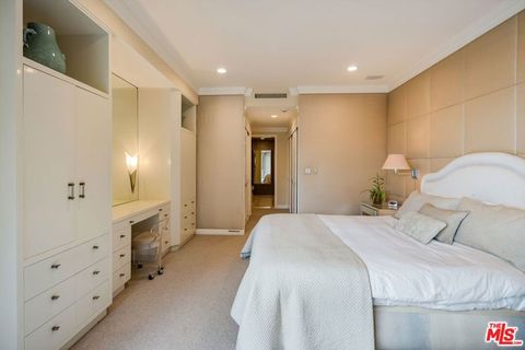 Tiny photo for 515 Ocean Avenue #402N, Santa Monica, CA 90402 (MLS # 26660251)