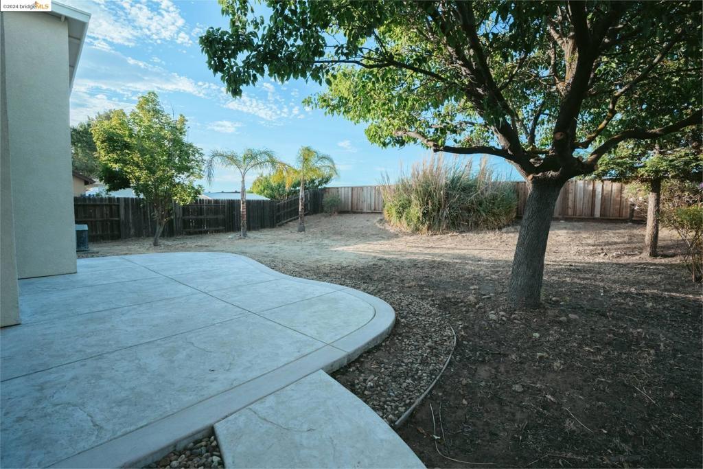 OAKLEY - Residential