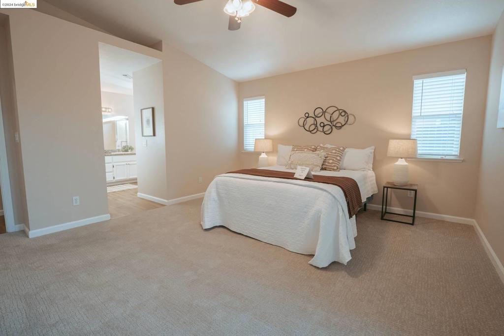 OAKLEY - Residential