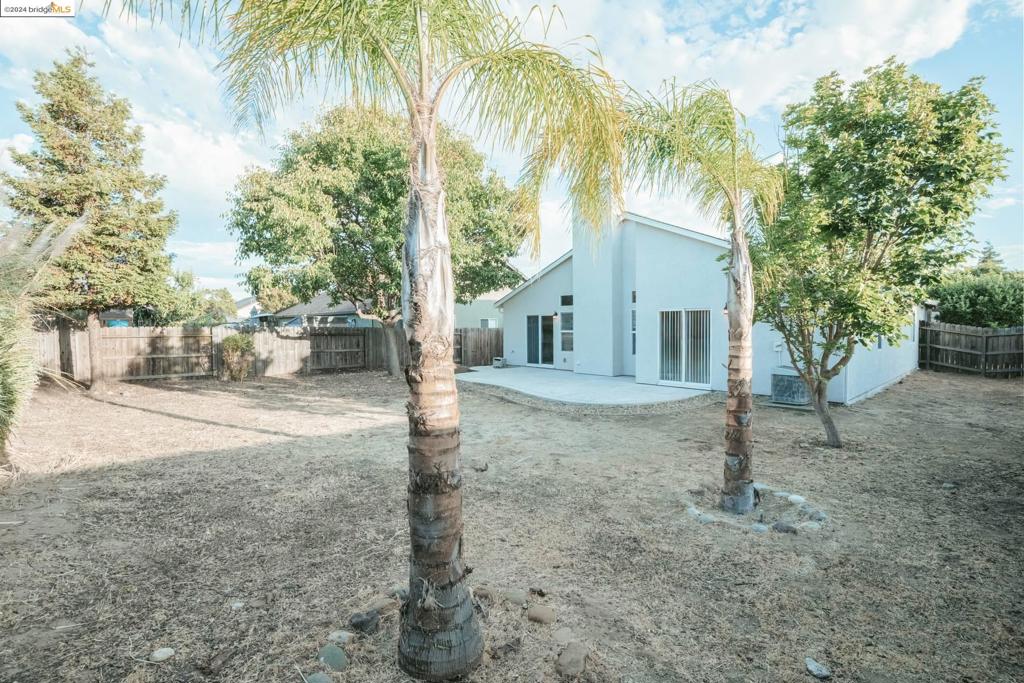 OAKLEY - Residential