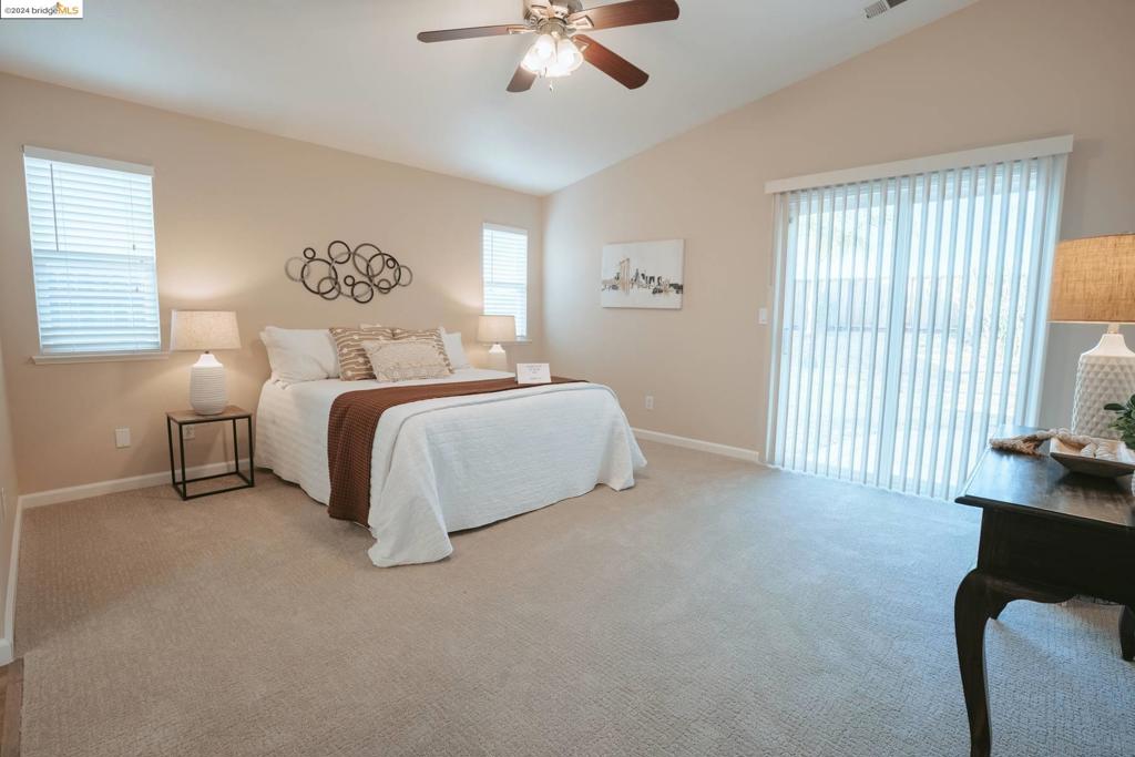 OAKLEY - Residential