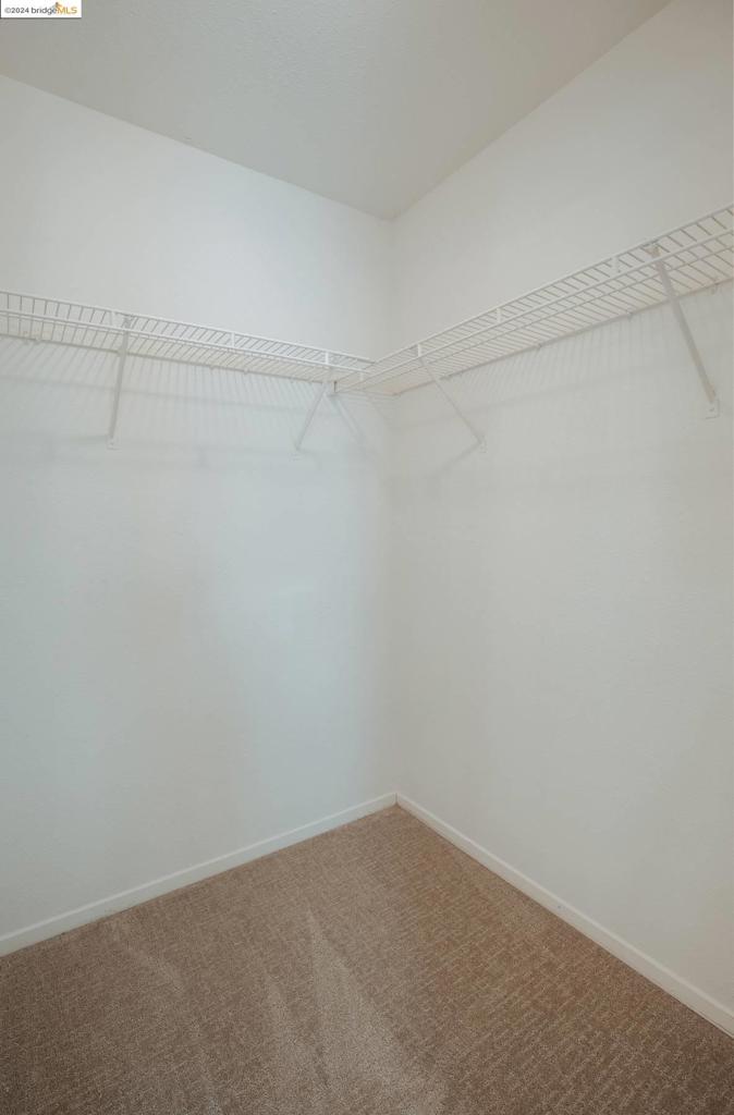 OAKLEY - Residential