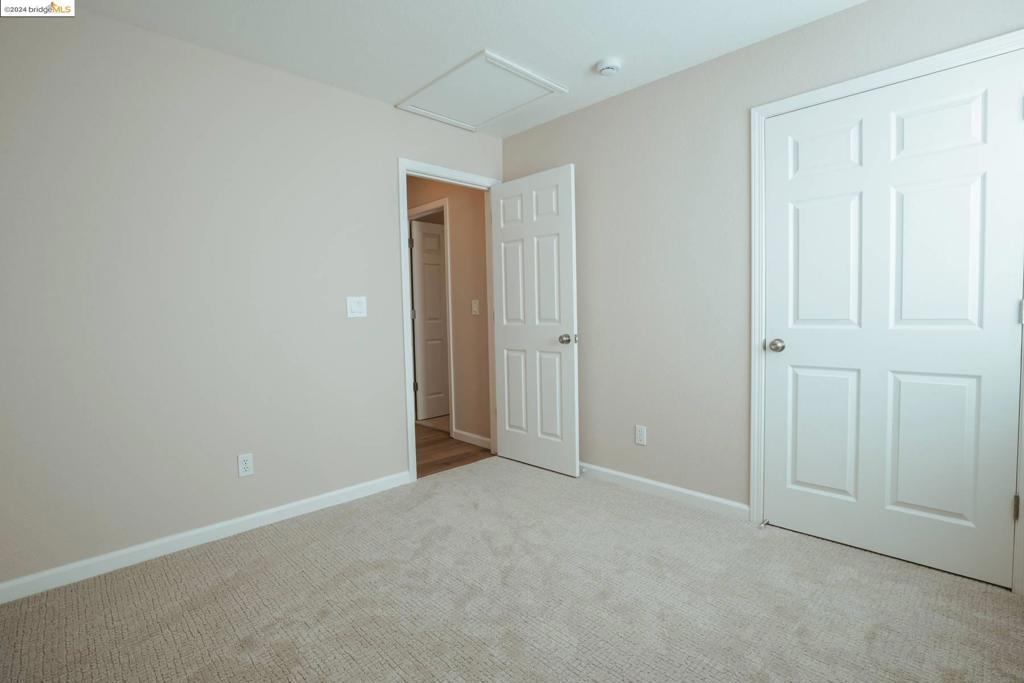 OAKLEY - Residential