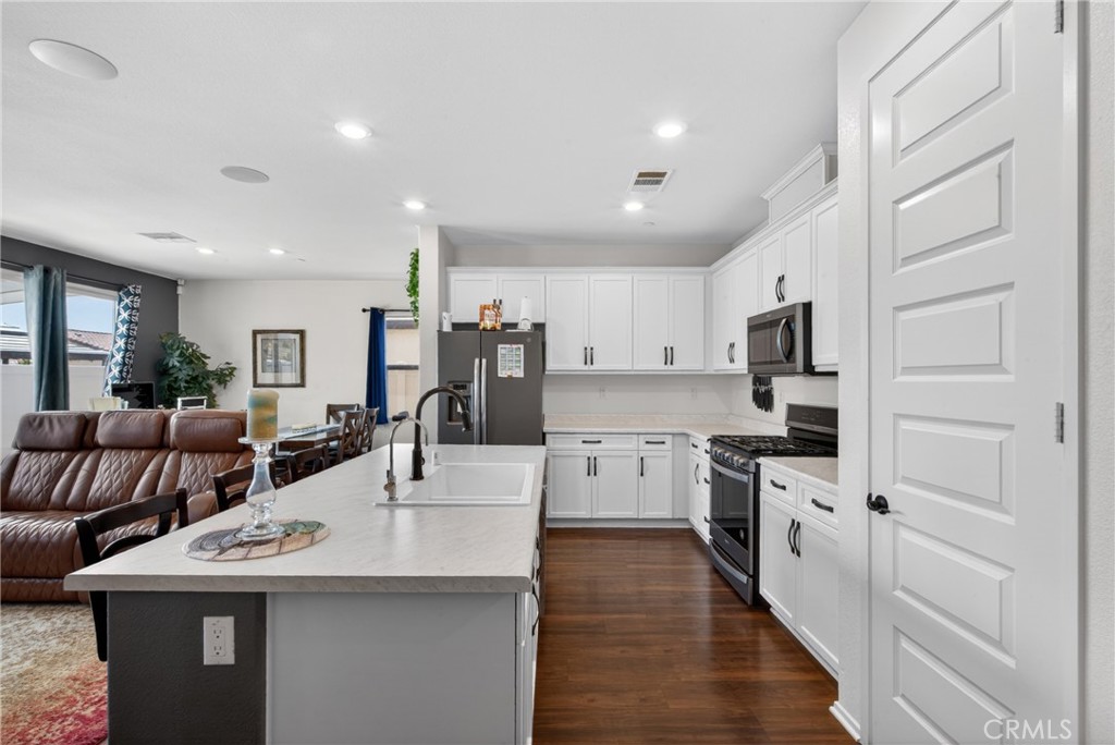 29042 Silverdale Lane