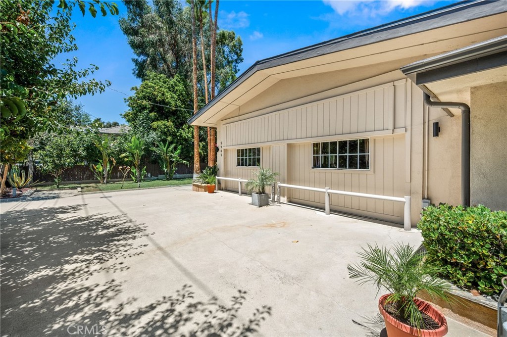 5905 Old Wheeler Road