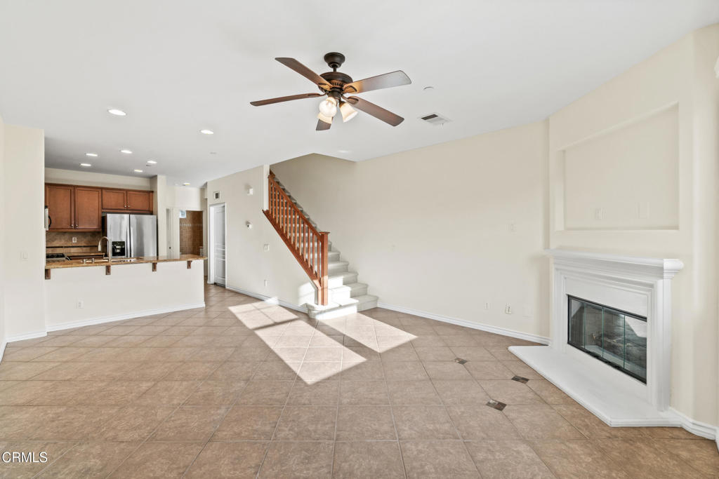 Tesoro Walk - 5455 - Residential