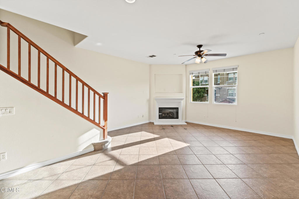 Tesoro Walk - 5455 - Residential