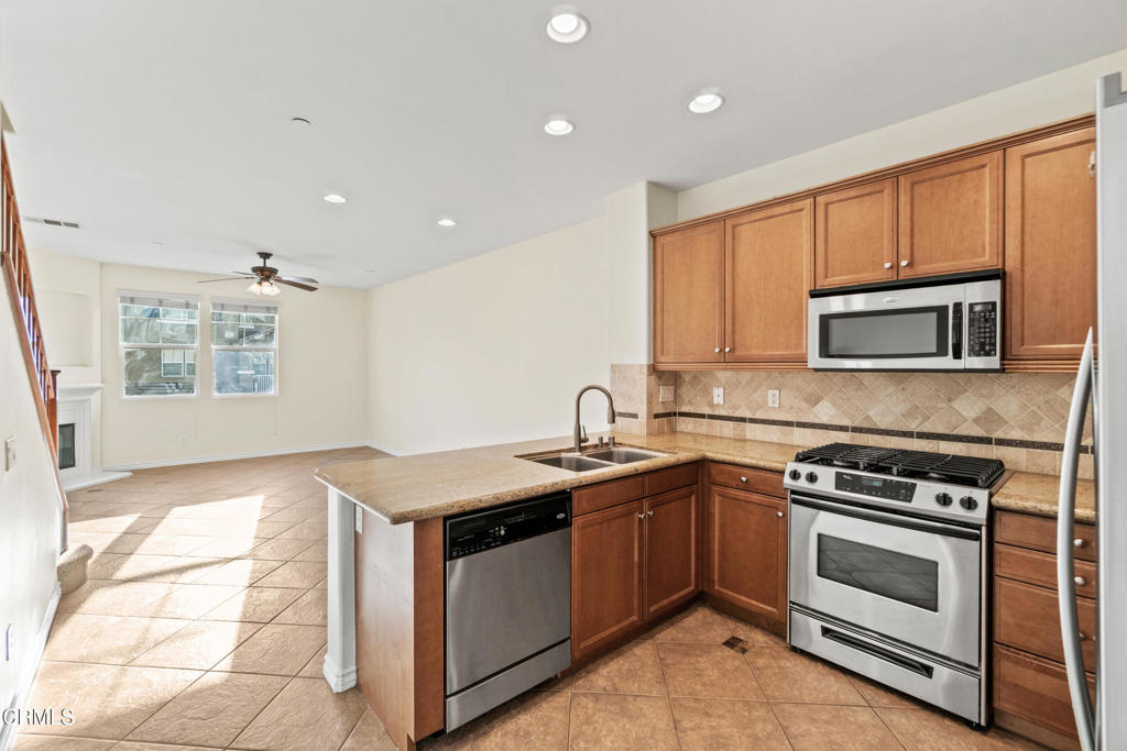 Tesoro Walk - 5455 - Residential