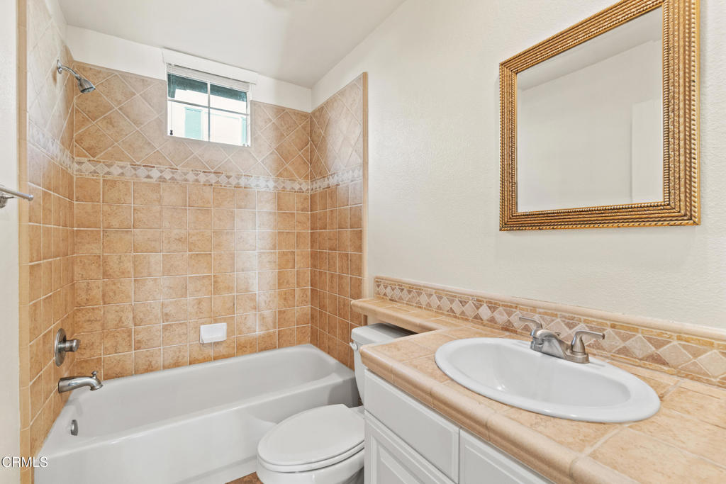 Tesoro Walk - 5455 - Residential