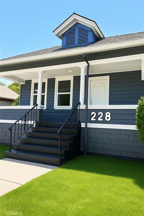 Photo of 228 W Willow Street, Stockton, CA 95203 (MLS # OC26044274)