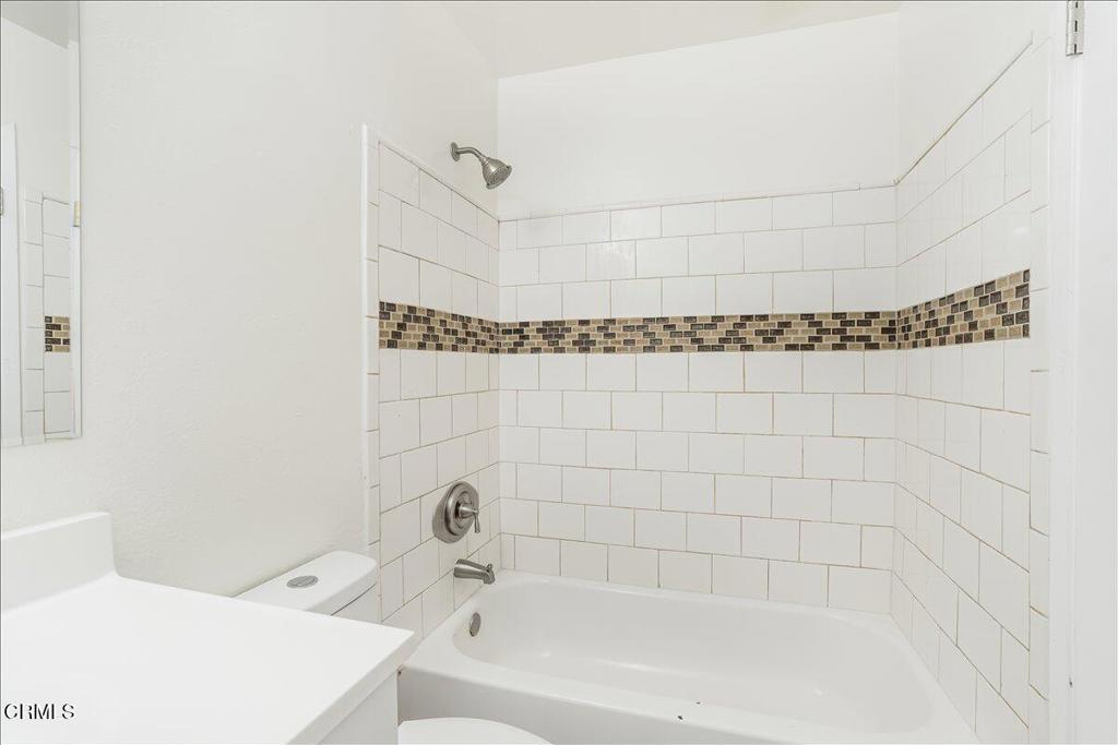 Pepperwood 5 - 3545 - Residential Lease
