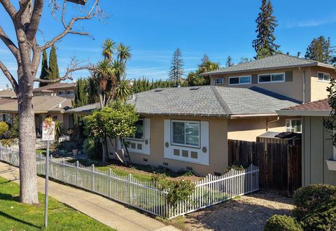 Tiny photo for 328 Greendale Way Way, San Jose, CA 95129 (MLS # ML82037623)