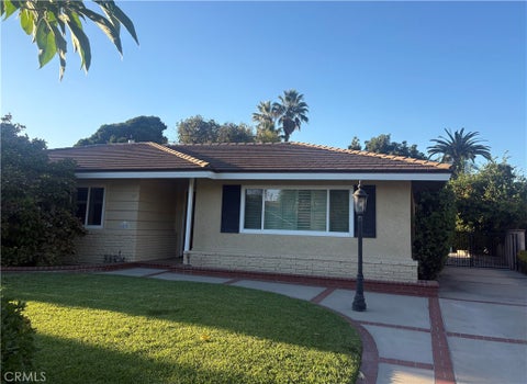 Photo of 527 Rosemarie Drive, Arcadia, CA 91007 (MLS # AR26195581)