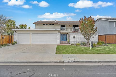 Photo of 6901 Spickard Dr, Huntington Beach, CA 92647 (MLS # OC26083031)