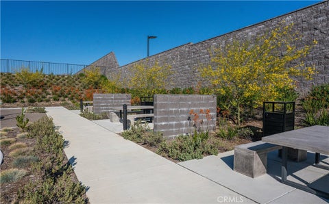 Tiny photo for 15874 Caterpillar DR, Fontana, CA 92336 (MLS # PW26223518)