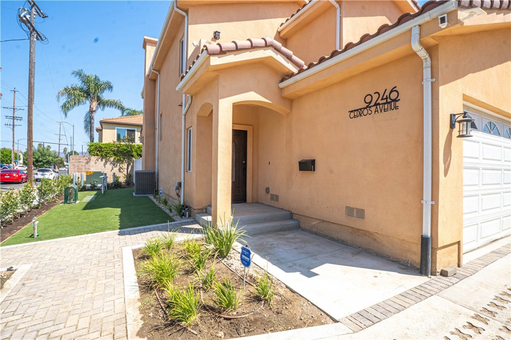 Properties 1 9246 Cedros Avenue 1