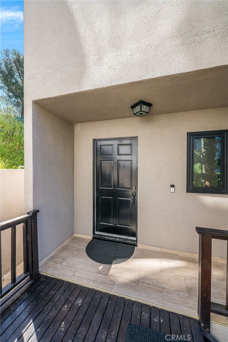 1800 Silverwood Terrace