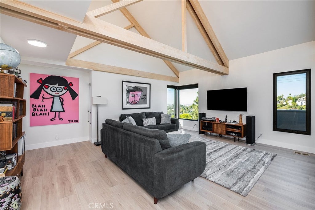 1800 Silverwood Terrace