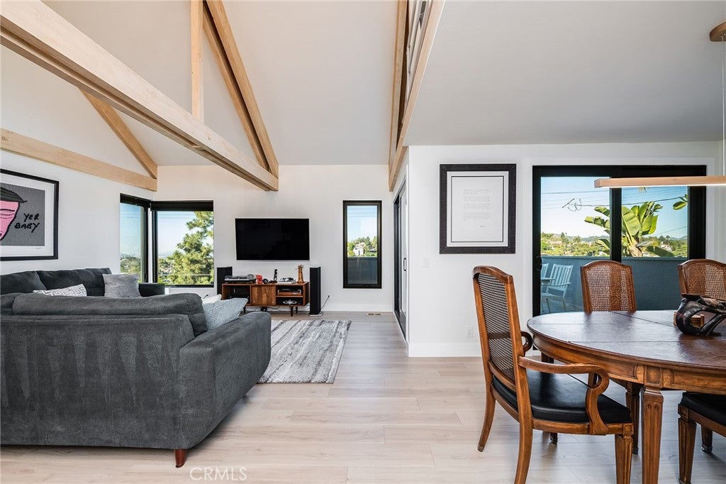 1800 Silverwood Terrace