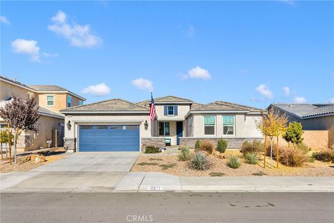 Photo of 12672 Wycliff Ln, Victorville, CA 92392 (MLS # CV25276447)